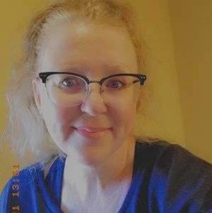 Meet your Posher, Jana